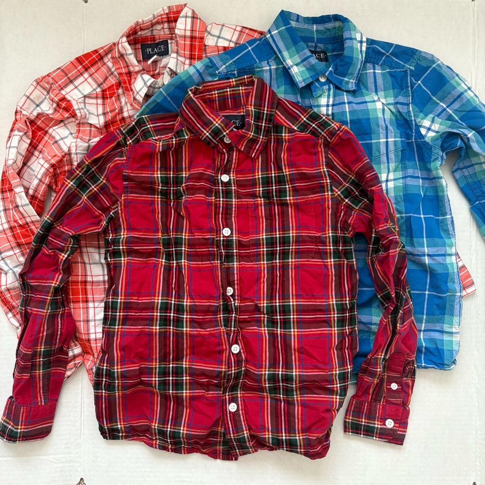 Three shirts!Children’s Place long sleeve plaid boys button down size 7/8 bundle